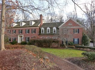 5 Eagle Ridge Ct, Bethesda, MD 20817