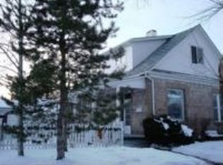 2420 Van Lennen Ave, Cheyenne, WY 82001