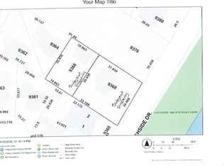 9366 Lochside Dr, Sidney, BC V8L 1N7