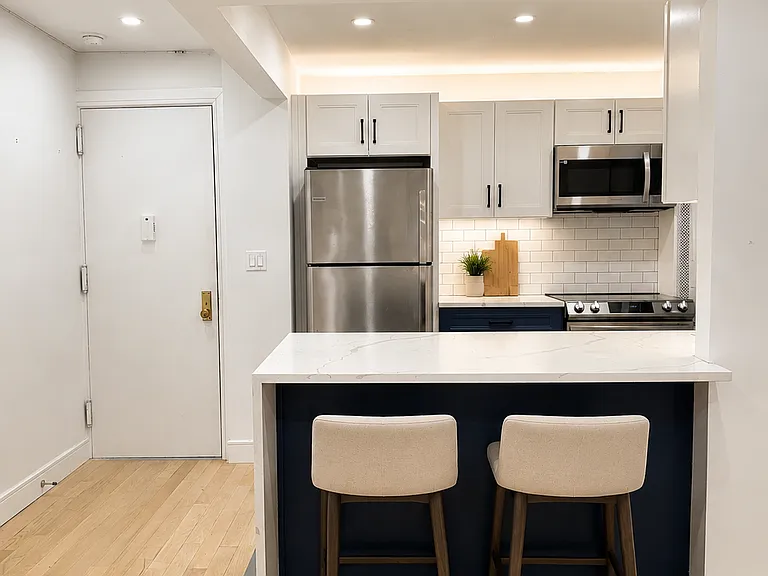 595 Metropolitan Ave #E1 — Photo 7