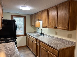 18 Gray St APT 2, Waterville, ME 04901