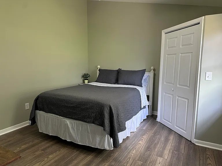 659 Hallmark Ave — Photo 5