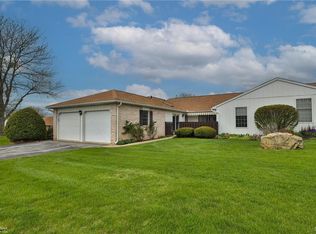 5759 Burning Tree Ln, Macungie, PA 18062