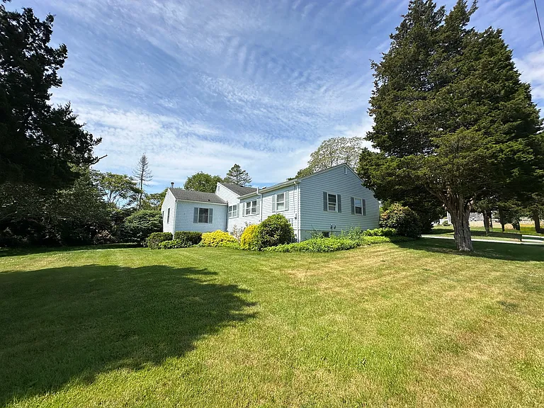 41 Woodland Dr #A — Photo 14