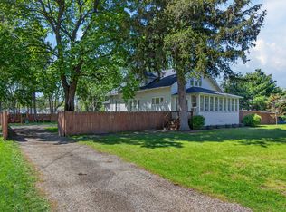 1536 E Nickerson Ave, Benton Harbor, MI 49022