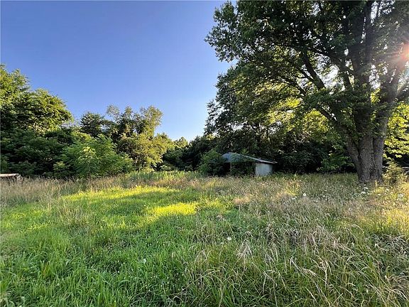 2nd image of 1380 E 1750th Rd