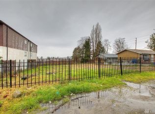 21615 29th Ave S, Seattle, WA 98198