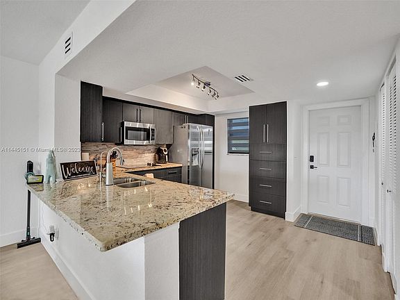 3rd image of 16141 Blatt Blvd APT 411