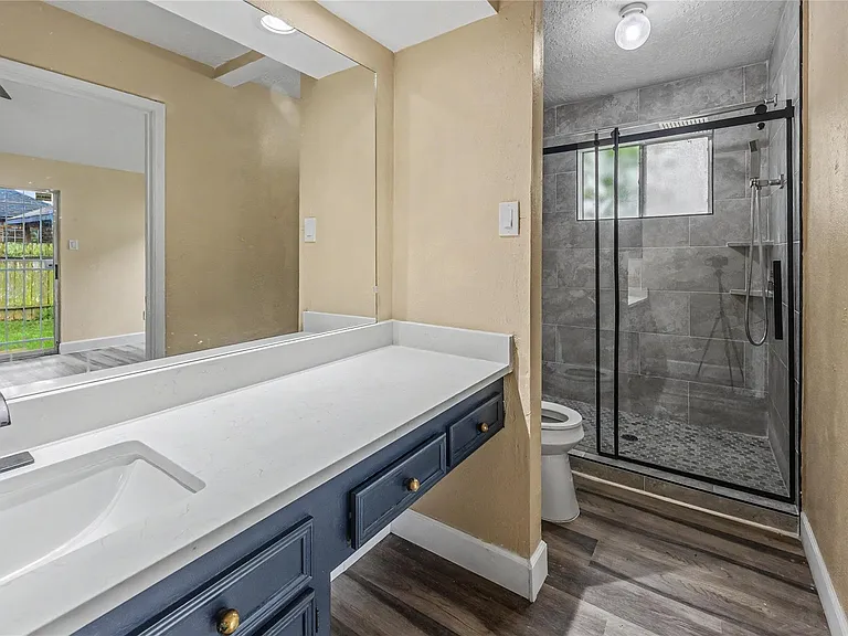 7907 Chancel Dr — Photo 37