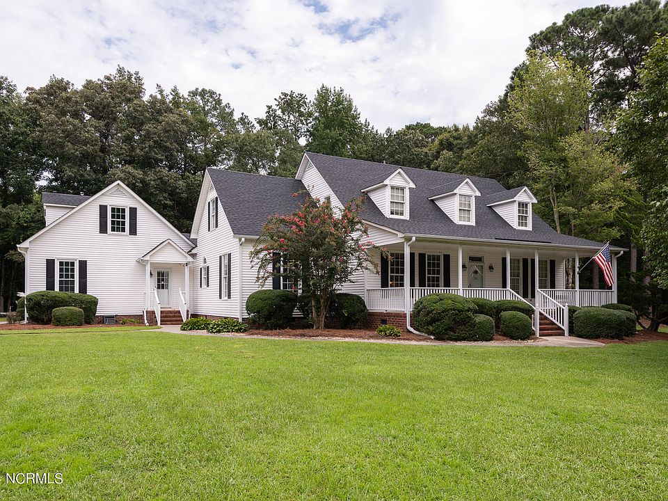 1st image of 213 Beech Cove Drive
