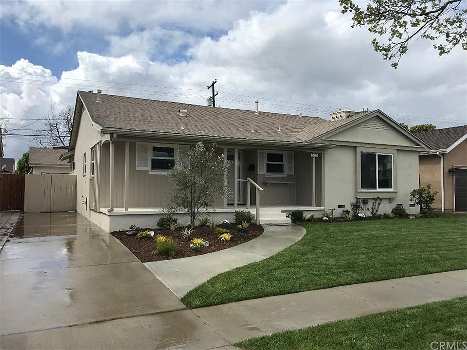 2nd image of 2815 Ladoga Ave