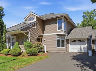 43 S View Dr UNIT 43, Southwick, MA 01077