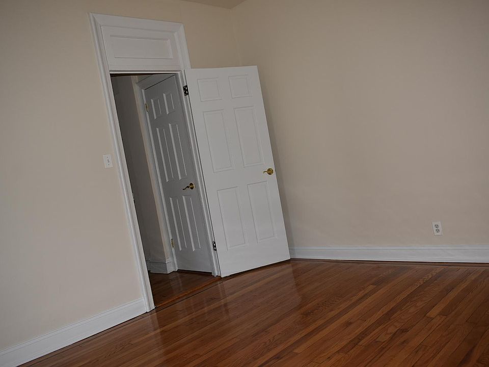 1st image of 4262 Phlox Pl #2