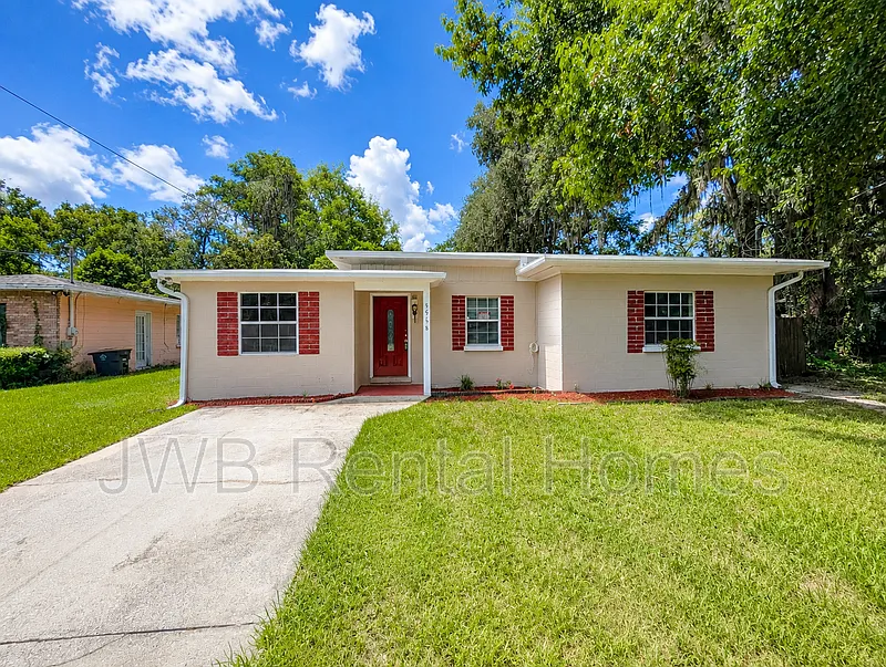 5968 Oaklane Dr
