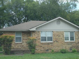 748 Hartsville Pike APT A, Lebanon, TN 37087
