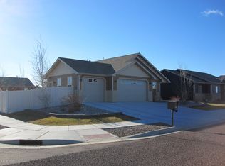 56 34th Ave NE, Great Falls, MT 59404