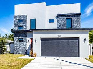 4205 W Arch St, Tampa, FL 33607