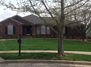 2213 Barnwell Ln, Lexington, KY 40513