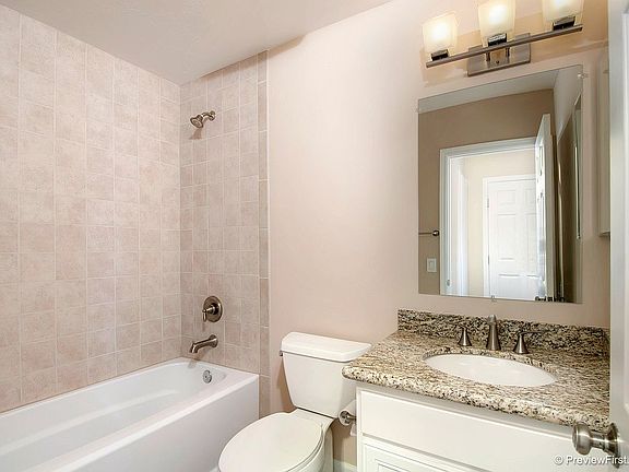 5th image of 10273 Covina Pl