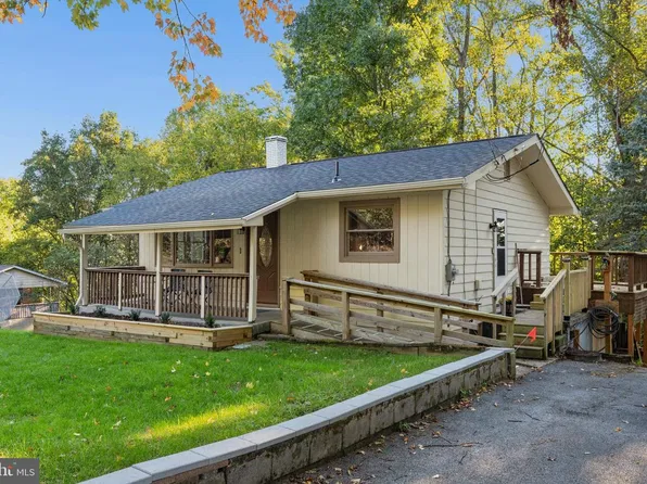 1533 Brown Rd, Knoxville, MD 21758