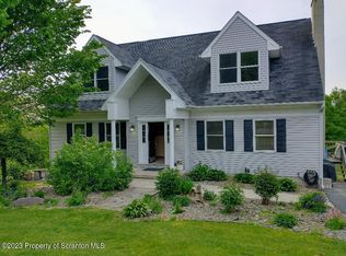 188 Spedding Rd, Carbondale, PA 18407