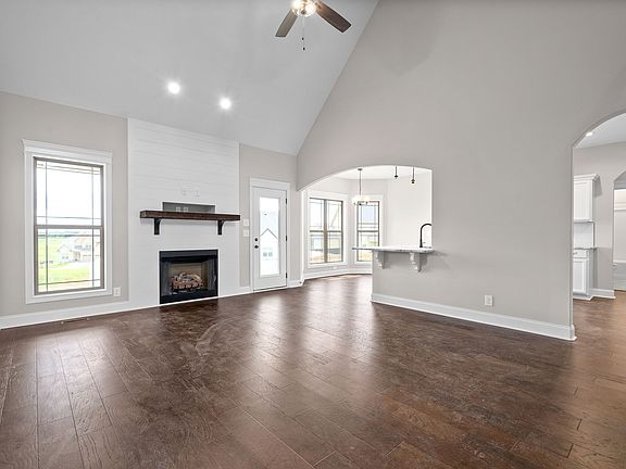 5th image of 515 Farmington Lot 515