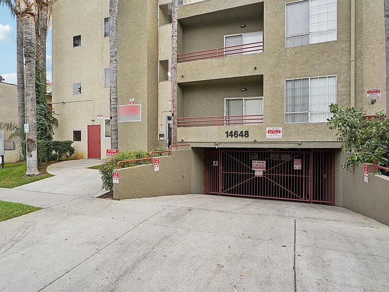 Sylvan Apartments — Photo 7