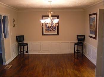 3rd image of 3213 S Capital Blvd