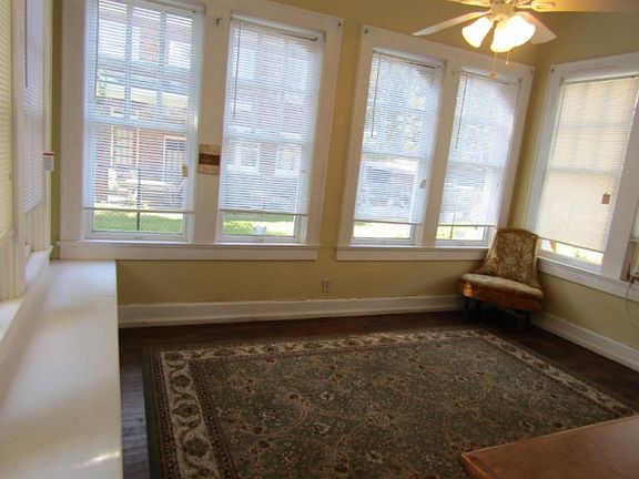 5th image of 2149 Lakeshore Dr