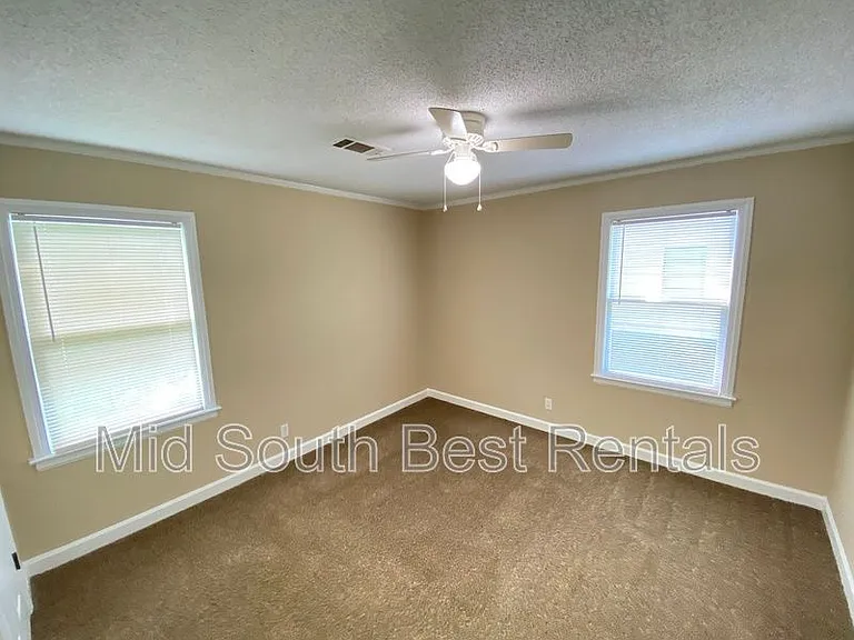 3244 Mario St — Photo 6