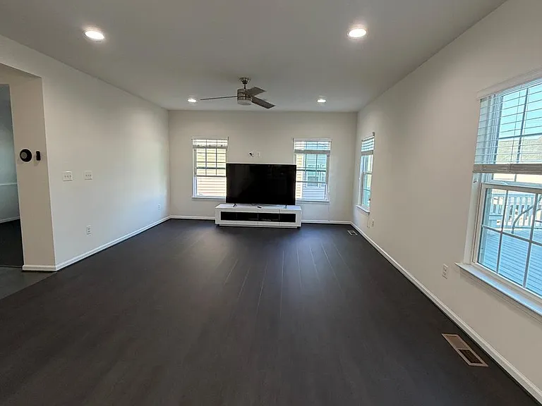 11543 Autumn Terrace Dr — Photo 7