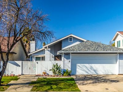 8496 Hermitage Way, Sacramento, CA, 95823