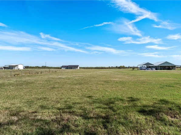 Petit Rd, Waco, TX 76708