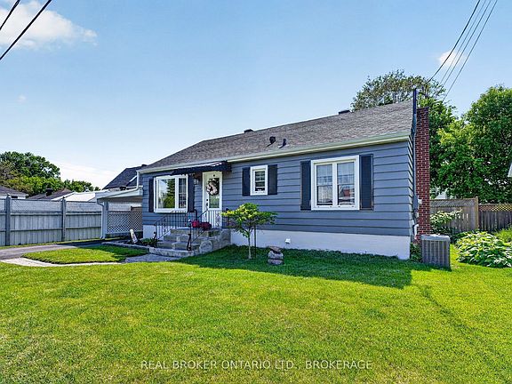 3rd image of 506 Rivier Pl