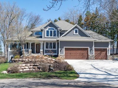 15083 Amur Hill Ln, Eden Prairie, MN, 55347