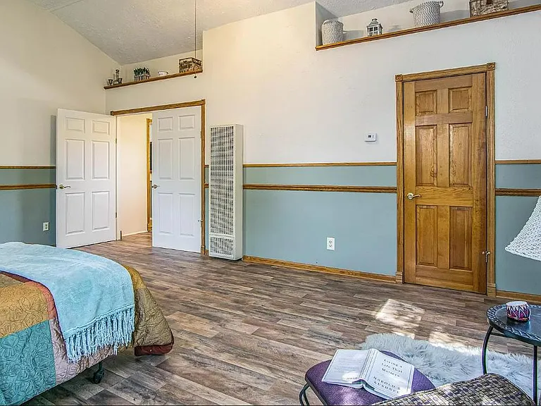 55680 Brink Ave — Photo 8