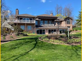 382 Deer Ridge Rd, Valparaiso, IN 46385