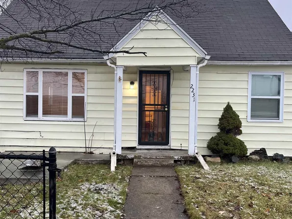 2231 Salt St, Saginaw, MI 48602