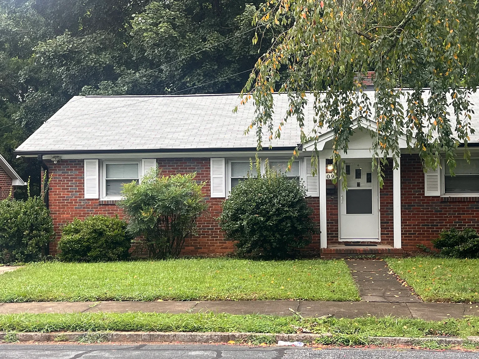 2 bed, 800 sqft, $1,325 — Photo 2