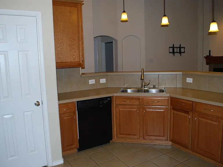 4713 Fox Sedge Ln — Photo 14
