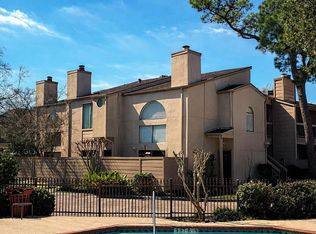 2125 Augusta Dr APT 74, Houston, TX 77057