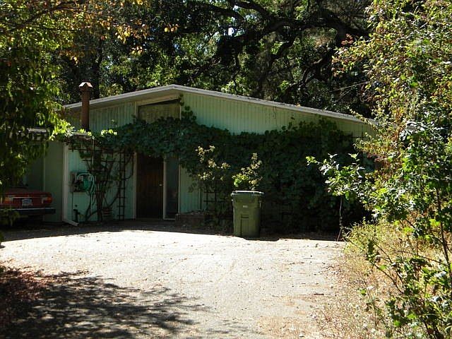 2nd image of 3785 Highland Rd