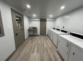 Oakwood Apartments, Saint Louis, MO 63122