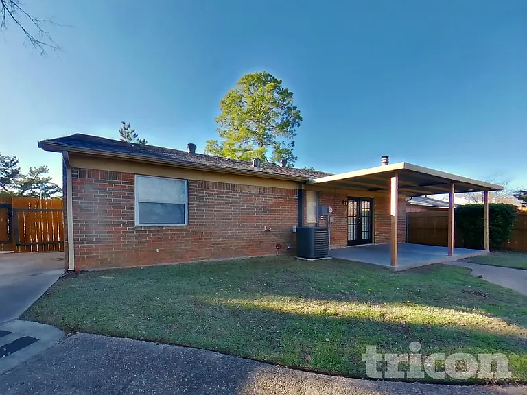 5536 Dunson Dr — Photo 16