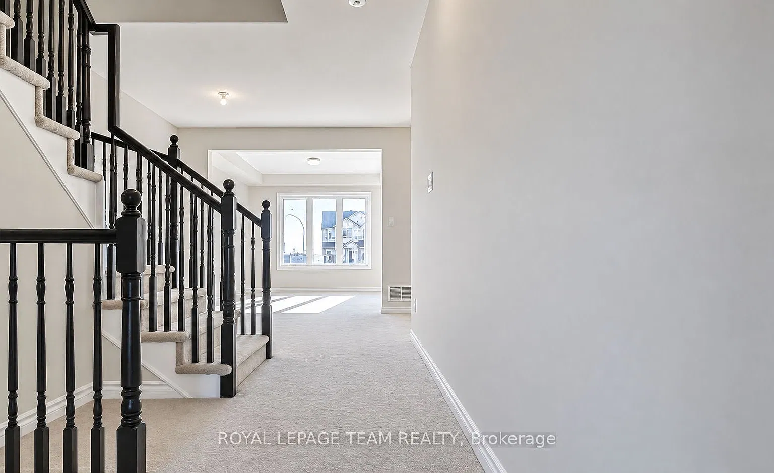3 bed, $2,600 — Photo 2