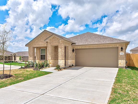 2nd image of 7034 Toluca Dr