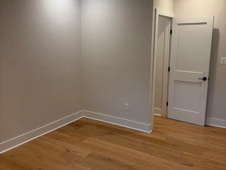 1722 W Virginia Ave NE #2 — Photo 6