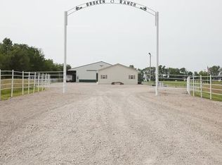 5955 NE 312th St, Cameron, MO 64429
