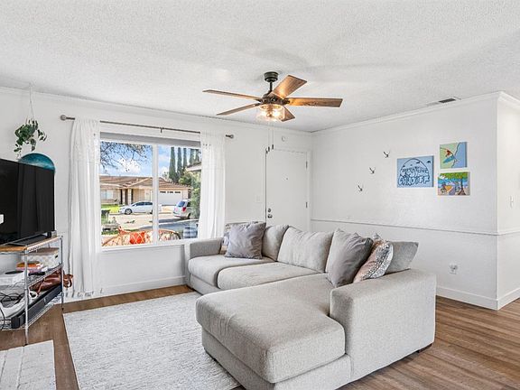 5th image of 213 Tokay Court
