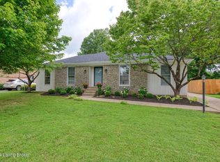 1217 Holsworth Ln, Louisville, KY 40222
